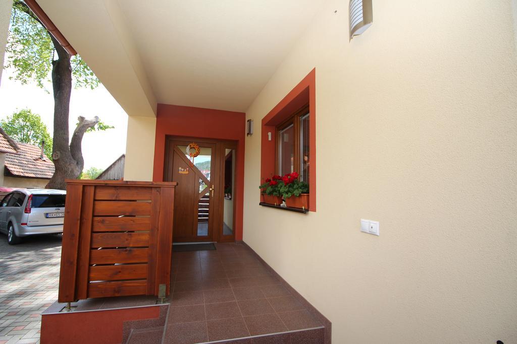 Villa Lienka Besenova Exterior foto